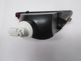 RENAULT CLIO- 3- HB- 09/12; ARKA SİS LAMBASI SAĞ KIRMIZI (PLEKSAN)