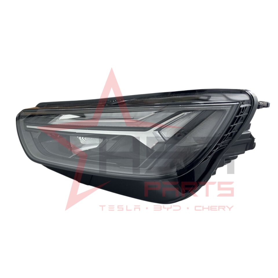2021-2023 Audi Q5 Sağ Far (Beyinler Üstünde) UNI-24305