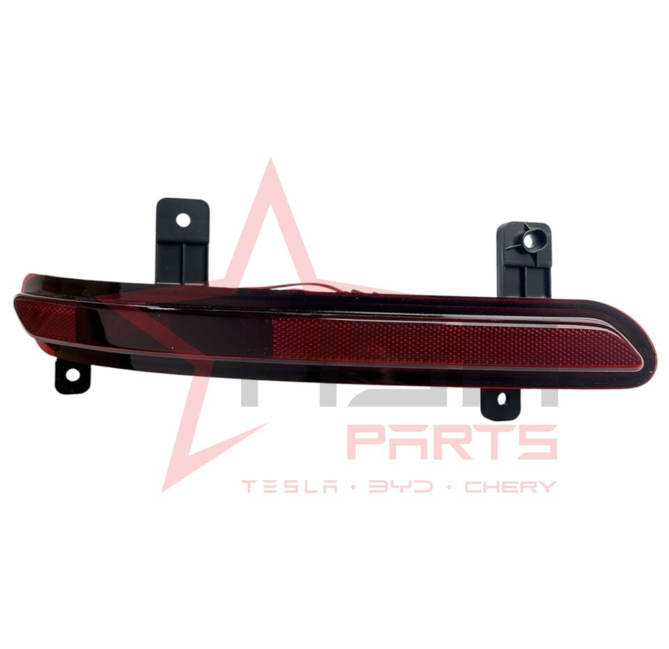 2024-2025 Chery Tiggo 8 Pro Max Sağ Arka Tampon Reflektörü 605000368AA