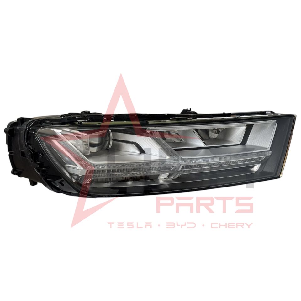 2016-2019 Audi Q7 Sağ Far 4M0941034C