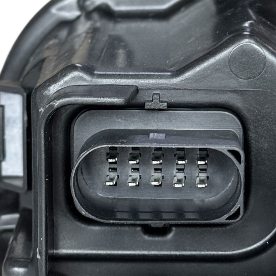 Volkswagen Far Polo 21-23 Sol (Ledli)