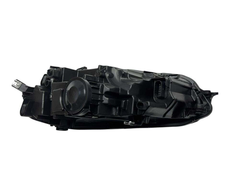 Volkswagen Far Polo 21-23 Sağ (Ledli)