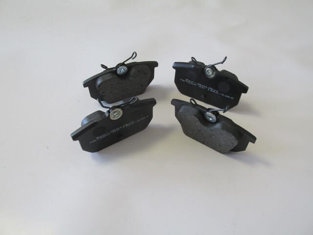 ALFA ROMEO 146- 95/00; ARKA FREN BALATASI 1.4/1.6/1,7/1,9cc (KABLOSUZ)(DİSK)(87.2X44.5X14) (BRAMAX)