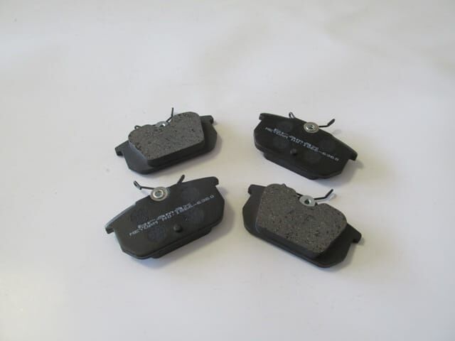 ALFA ROMEO 145- 95/00; ARKA FREN BALATASI 1.4/1.6/1,7/1,9cc (KABLOSUZ)(DİSK)(87.2X44.5X14) (BRAMAX)