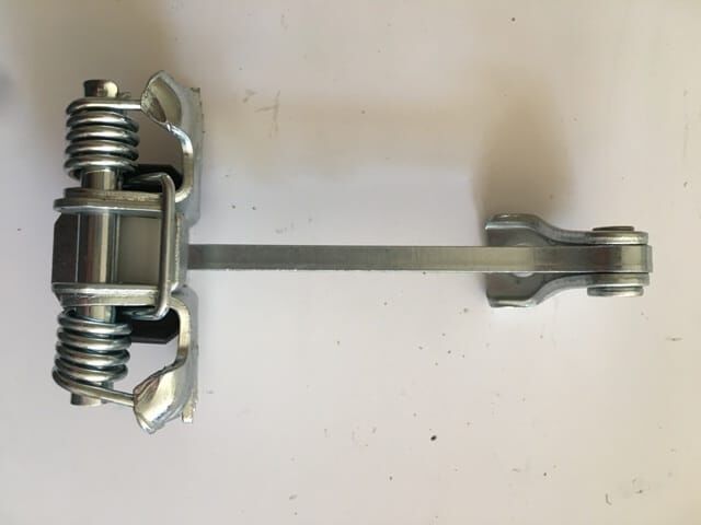 RENAULT GRAND SCENIC- 3- 10/13; ÖN KAPI DURDURUCUSU SAĞ/SOL AYNI (ADET) (KAPI GERGİSİ)