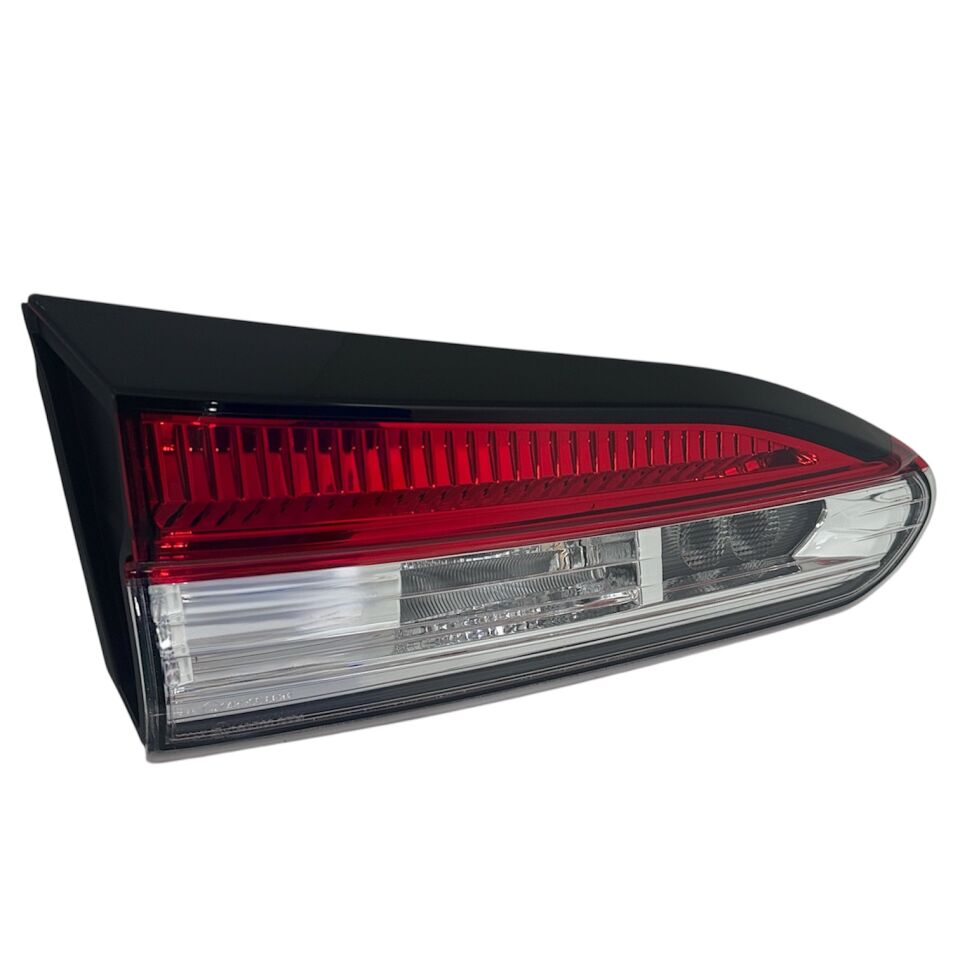 2022-2024 Toyota Corolla Cross Sol İç Stop (Ledsiz) 81591-16010
