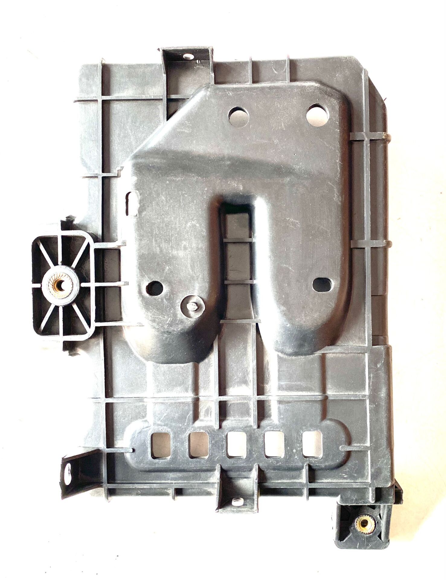 Hyundaı Bakalit Akü Getz 02-09 (Alt)