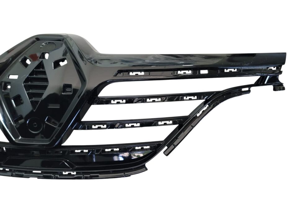 RENAULT MEGANE- 4- SD- 21/25; ÖN PANJUR ÇITASIZ SİYAH (ÇITA TAKILIR TİP) (PARLAK SİYAH)