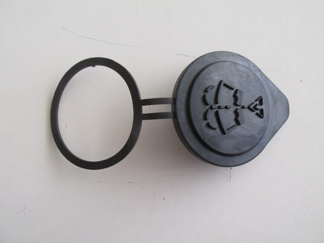 MINI COOPER- 07/13; ÖN CAM SU BİDONU/DEPOSU KAPAĞI