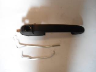 FIAT BRAVO- 97/03; ÖN KAPI DIŞ AÇMA KOLU SAĞ SİYAH (HUSHAN)