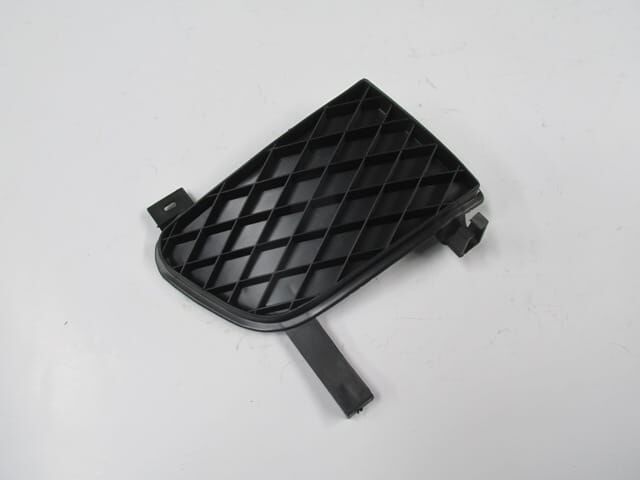 MAZDA 323- FAMILIA- 99/02; SİS LAMBASI KAPAĞI SAĞ SİYAH (FPI)