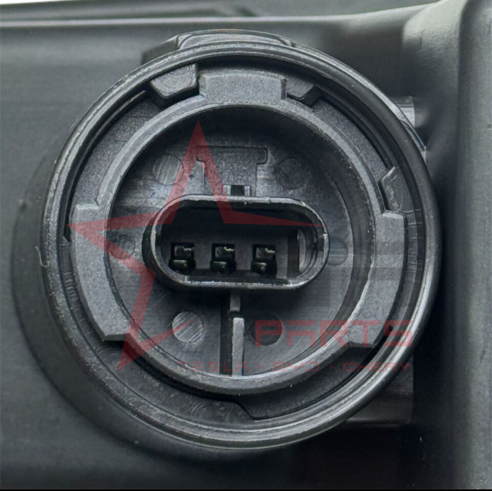 2021-2024 Tesla Model Y Sol Sis Lambası UNI-25959