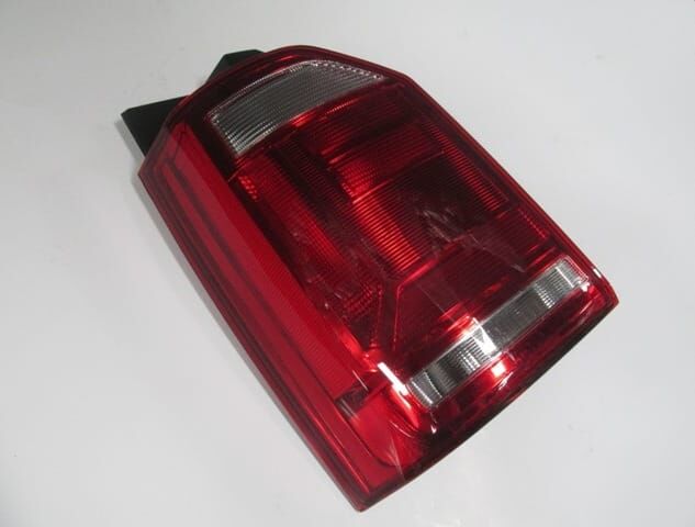VOLKSWAGEN TRANSPORTER- T7- 15/19; STOP LAMBASI SOL KIRMIZI/BEYAZ (MARS) (E MARKLI)