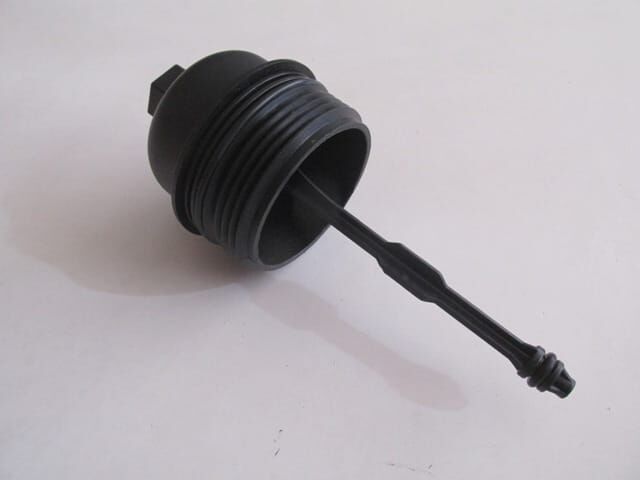 KIA RIO- SD- 12/16; MOTOR YAĞ FİLTRE KAPAĞI 1.4 CRDI (PLASTİK)