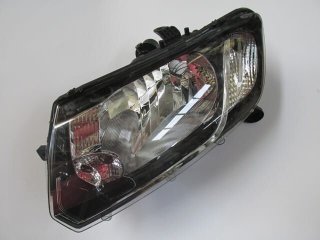 DACIA SANDERO- 13/16; FAR LAMBASI SOL MANUEL SİYAH (AYFAR) (E MARKLI)