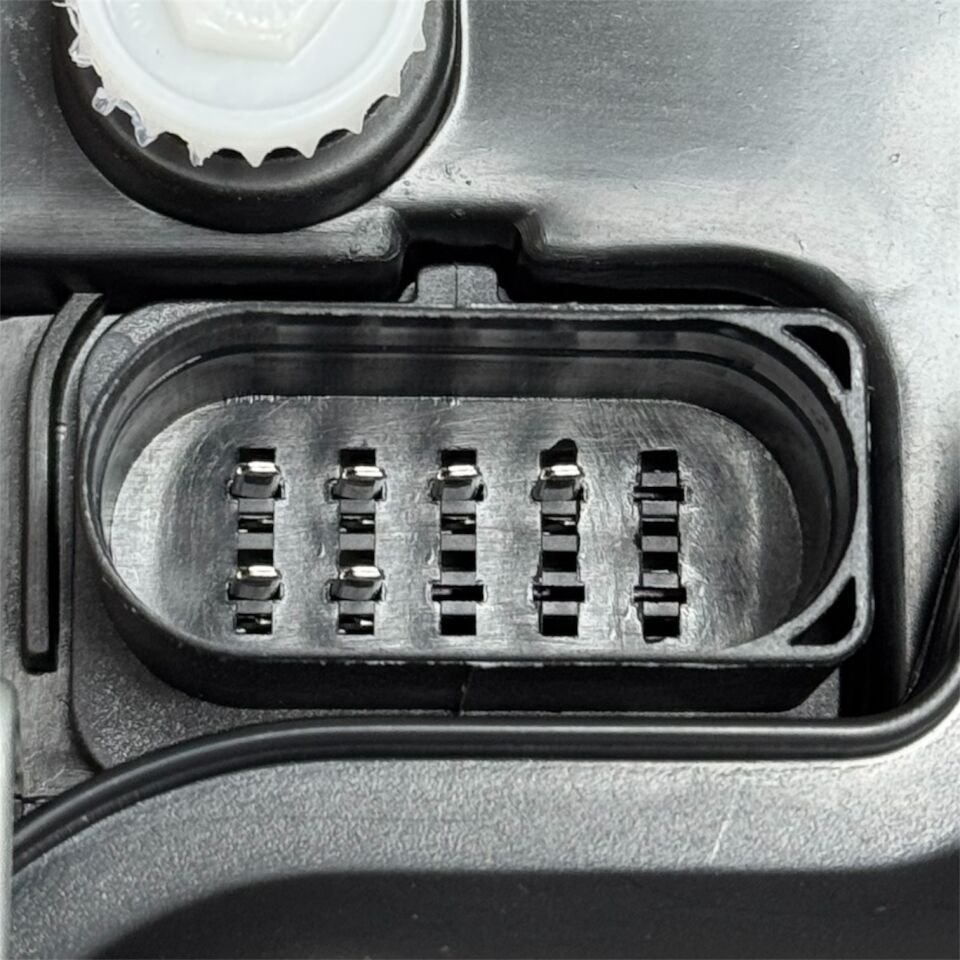 Volkswagen Far Bora 98-04 Sağ (Sissiz)