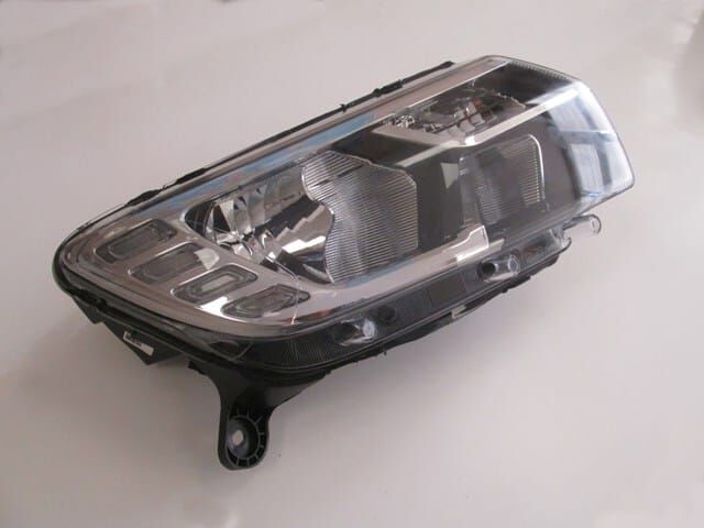 DACIA LOGAN- MCV- 17/20; FAR LAMBASI SAĞ MANUEL LEDLİ (AYFAR) (E MARKLI)