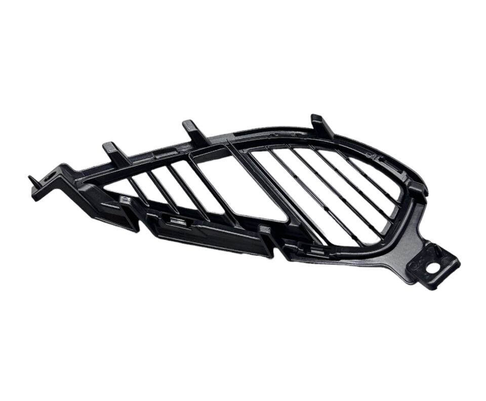 Kıa Kapak Reflektör Tampon Cerato 22-24 Arka Sağ