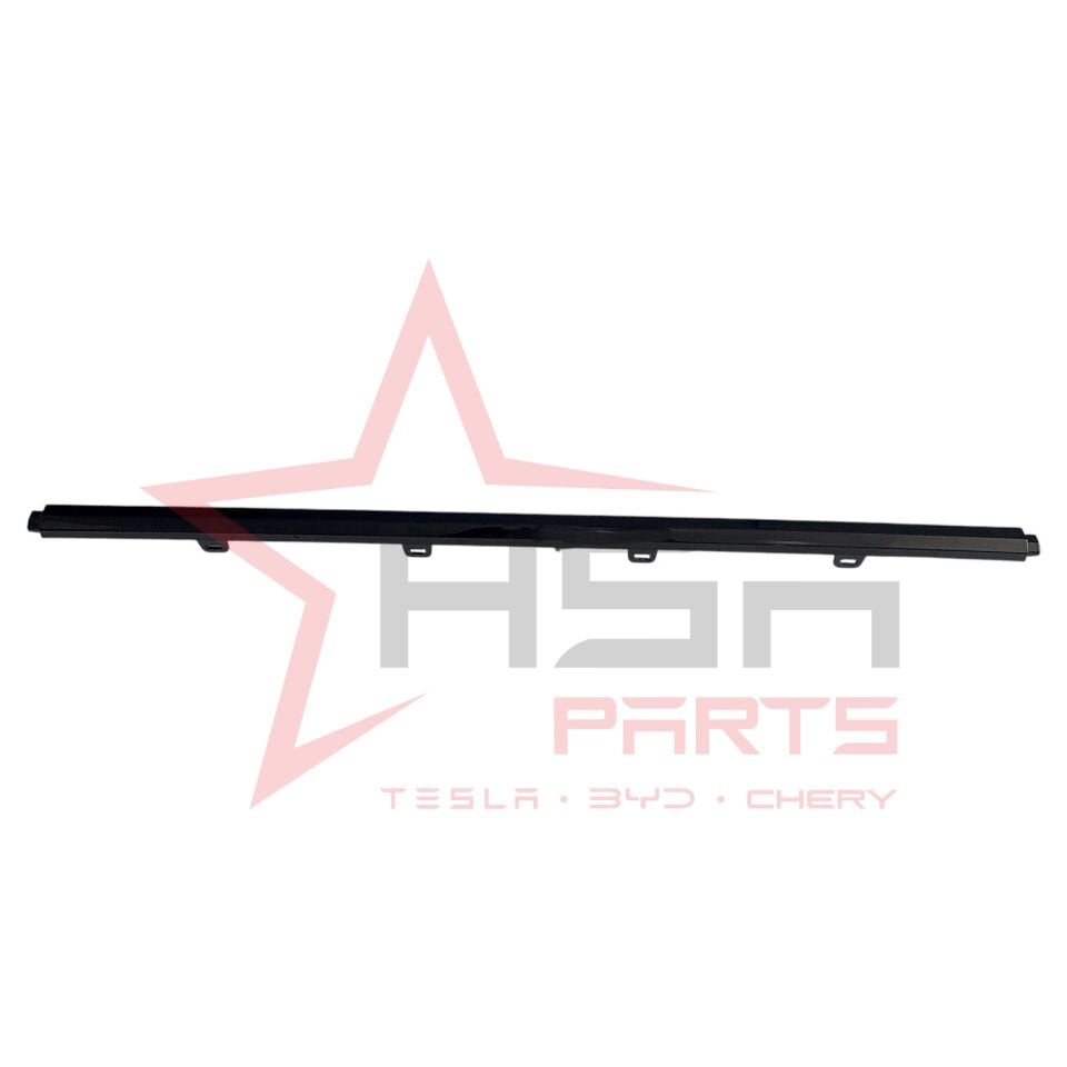 2024-2026 Nissan Qashqai Arka Tampon Çıtası (Orta/Siyah) 85072-HN10B-SİYAH