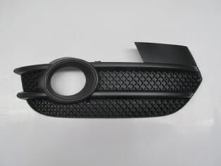 AUDI Q3- 12/14; SİS LAMBA KAPAĞI SAĞ (SİS DELİKLİ) (TW)