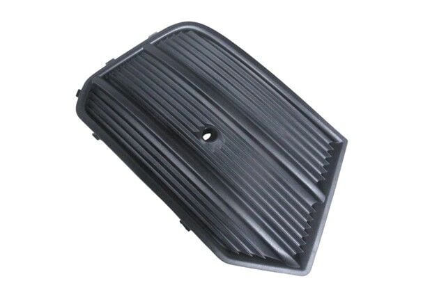 (YENİ ÜRÜN!!!)AUDI Q3- 15/18; SİS LAMBA KAPAĞI SAĞ (SENSÖR DELİKLİ) (TW)