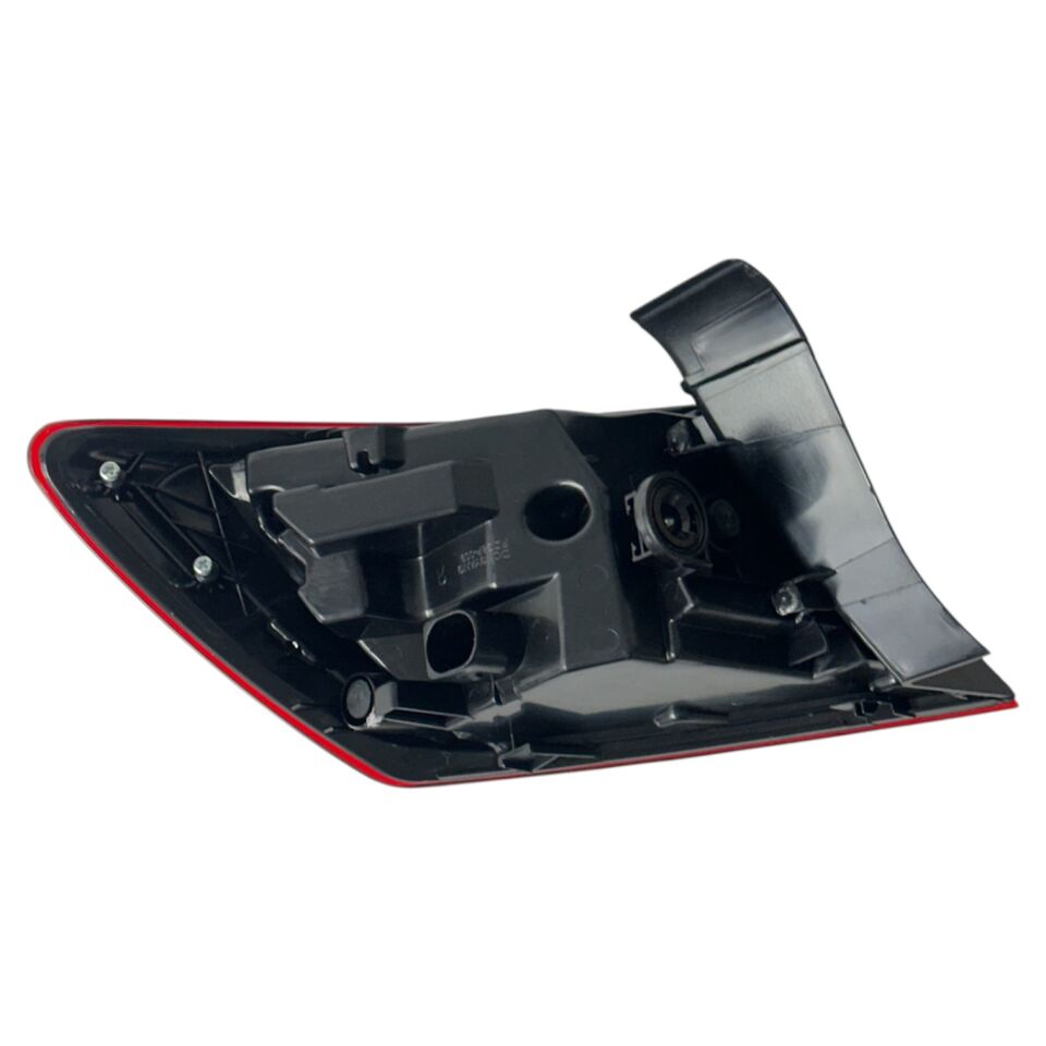 Seat Stop Leon 17-20 Dış Sağ (Ledli)