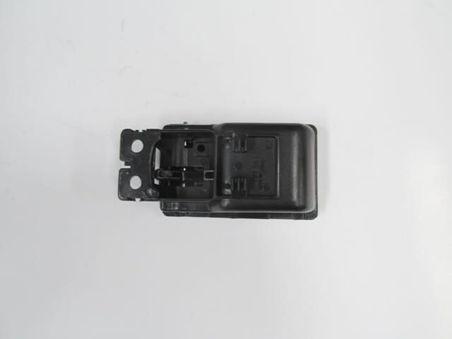 NISSAN PICK UP- D21- 89/97; ÖN KAPI İÇ AÇMA KOLU SAĞ/SOL AYNI (ADET) SİYAH (TYG)