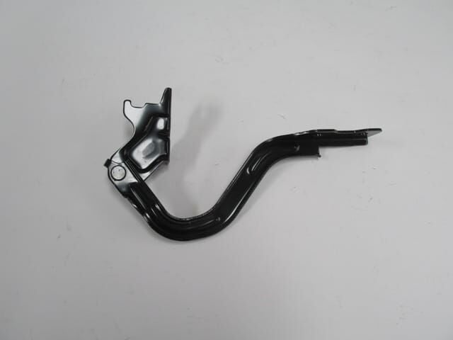 SUZUKI SWIFT- 05/11; ÖN KAPUT MENTEŞESİ SOL (TYG)