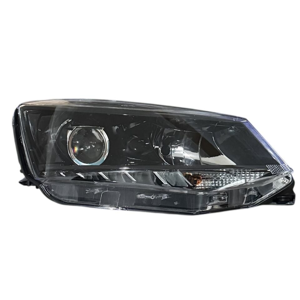 Skoda Far Fabia 14-17 Sağ (Mercekli/İçi Siyah)