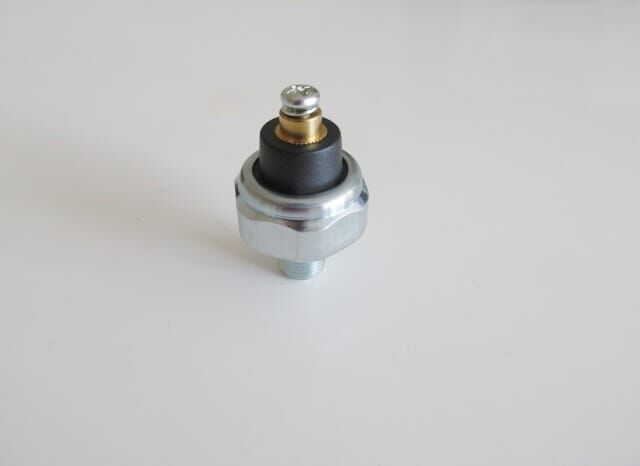 MAZDA B2200- PICK UP- 90/97; YAĞ MÜŞÜRÜ (RF/R2) 2.2cc (EXP)