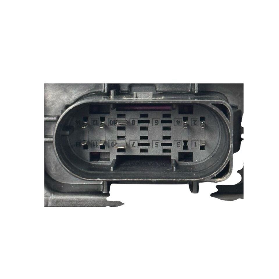 Mercedes Far C180/W205 13-16 Sol (Tek Mercek)