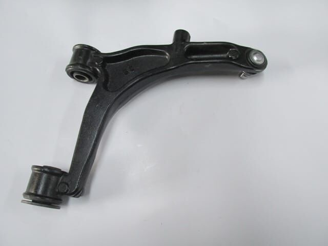 RENAULT MASTER- 2- 04/10; ÖN ALT TABLA SOL ROTİLLİ/BURÇLU (SALINCAK) (22mm) (SH)