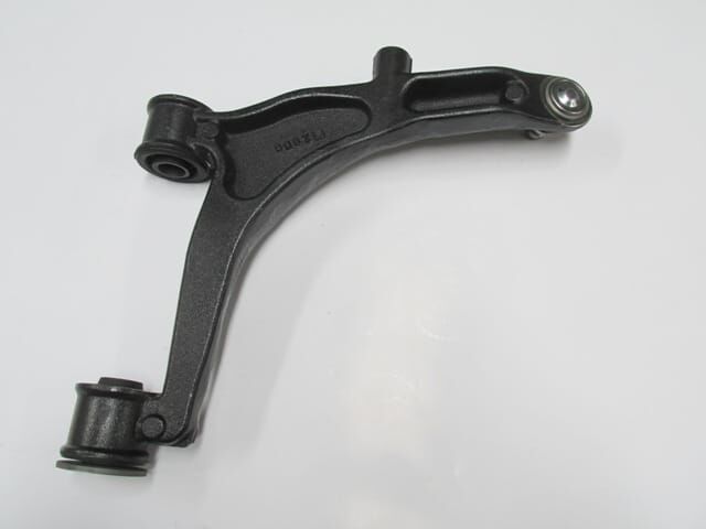 OPEL MOVANO- 99/03; ÖN ALT TABLA SOL ROTİLLİ/BURÇLU (SALINCAK) (24mm) (SH)