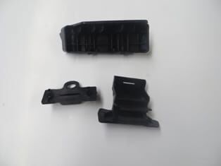 KIA SPORTAGE- 09/10; ÖN TAMPON BAĞLANTI BRAKETİ SAĞ (TW)