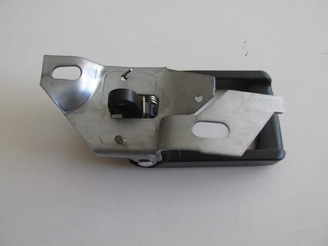 HYUNDAI H100- MİNİBÜS- 97/08; ÖN KAPI İÇ AÇMA KOLU SOL SİYAH