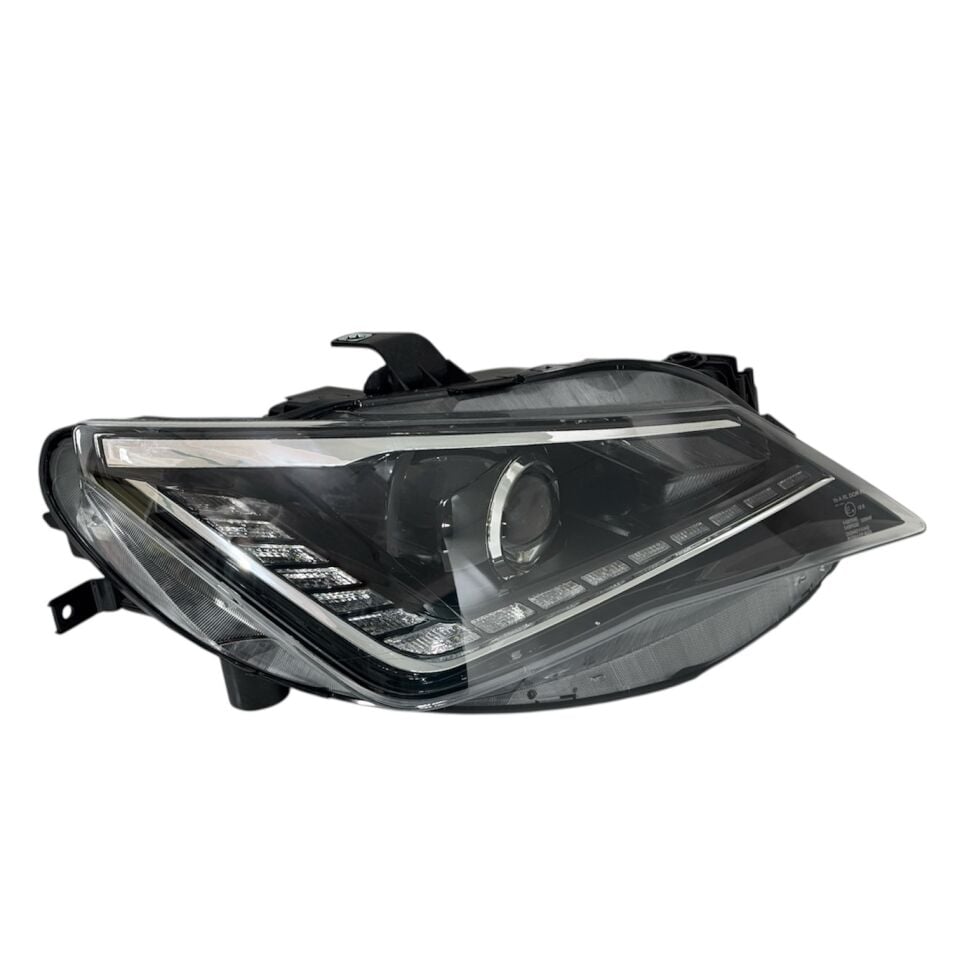 2012-2017 Seat Ibiza Sağ Far (Xenon) 6J1941754K