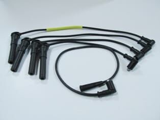ROVER 400- SD/HB- 95/00; BUJİ KABLOSU TAKIM (16V)(14K4F)1.4/1.6 cc (YOW JUNG)