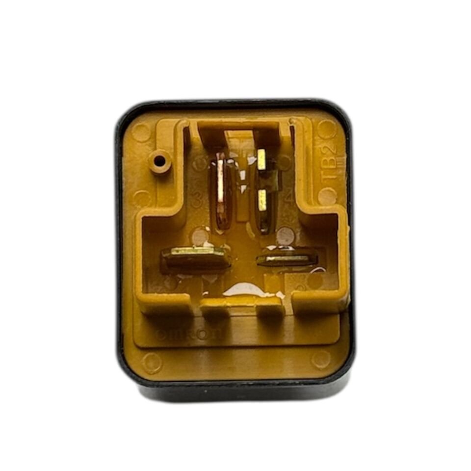 Mıtsubıshı Role Kontrol Şarj L200 97-05