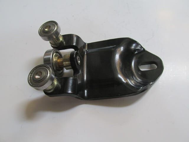 FORD TRANSIT- V363- 19/25; SÜRGÜLÜ KAPI ÜST RAY BAĞLANTISI SAĞ/SOL AYNI (ADET)