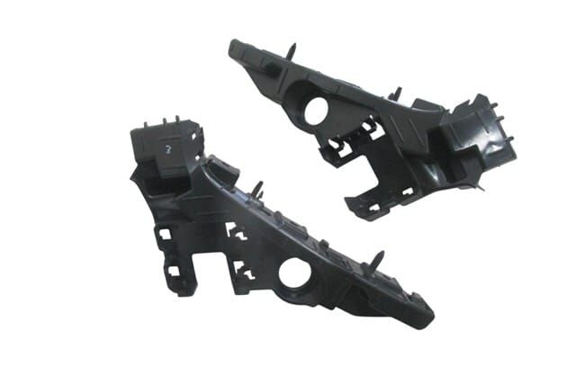 VOLKSWAGEN TRANSPORTER- T8- 2025-); ÖN TAMPON BAĞLANTI BRAKETİ SAĞ/SOL SET (2 PARÇA)