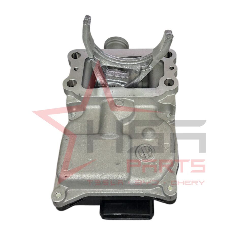 Toyota Hilux 4x4 Defransiyel Akülatörü (Otomatik) 2006-2025 (41400-35034)