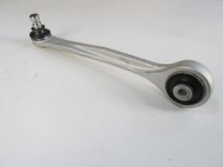 AUDI Q5- 10/12; ÖN ÜST TABLA SAĞ DÜZ TİP ROTİLLİ/BURÇLU (SALINCAK) ALÜMİNYUM (SH)