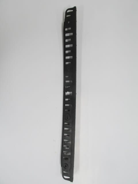 VOLKSWAGEN JETTA- 5- 06/10; ARKA TAMPON BRAKETİ ORTA SİYAH (TW)