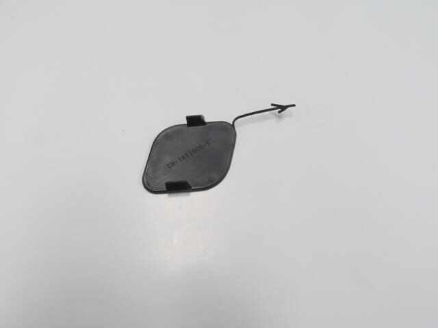 IVECO DAILY- 12/14; ÖN TAMPON ÇEKİ DEMİRİ KAPAĞI ÜST SAĞ (TW)