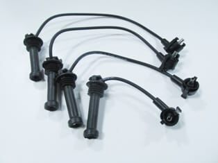 FORD ESCORT- 95/99; BUJİ KABLOSU TAKIM (16V)(L1E RDA)1.6/1.8 cc (YOW JUNG)