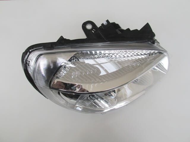 FIAT DOBLO- 06/10; FAR LAMBASI SAĞ ELEKTRİKLİ/MOTORSUZ 8 FİŞLİ (H7/H1) (AYFAR) (E MARKLI)