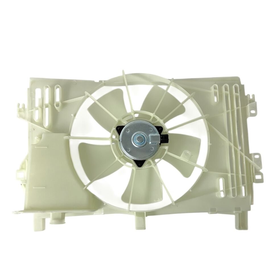 Toyota Corolla Fan Motoru ( Beyaz Komple ) 02-06