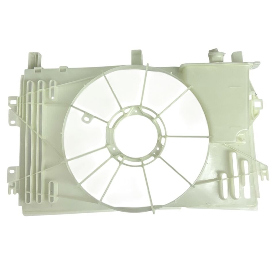 Toyota Davlumbaz Fan Corolla 02-06 (Beyaz Su Depolu)