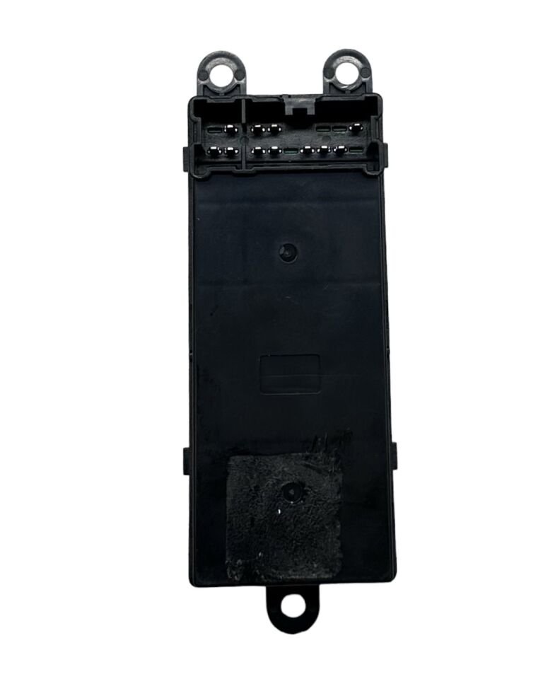 Nıssan Düğme Cam Açma Micra K12 02-09/Note 07-13 Ön Sol (Çiftli/Tek Otom)