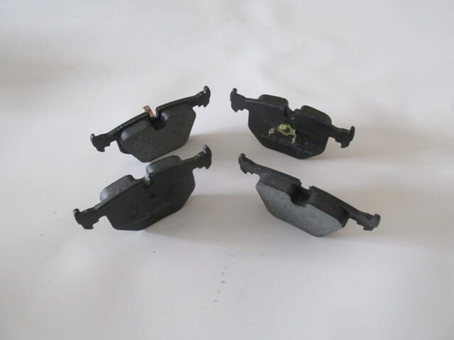 BMW 5 SERI- E39- 01/03; ARKA FREN BALATASI (KABLOSUZ) (DİSK) (123X59,3X16,3) (BRAMAX)